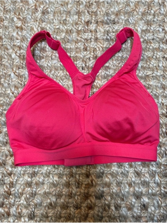 DSG Other - DSG Adjustable Sports Bra